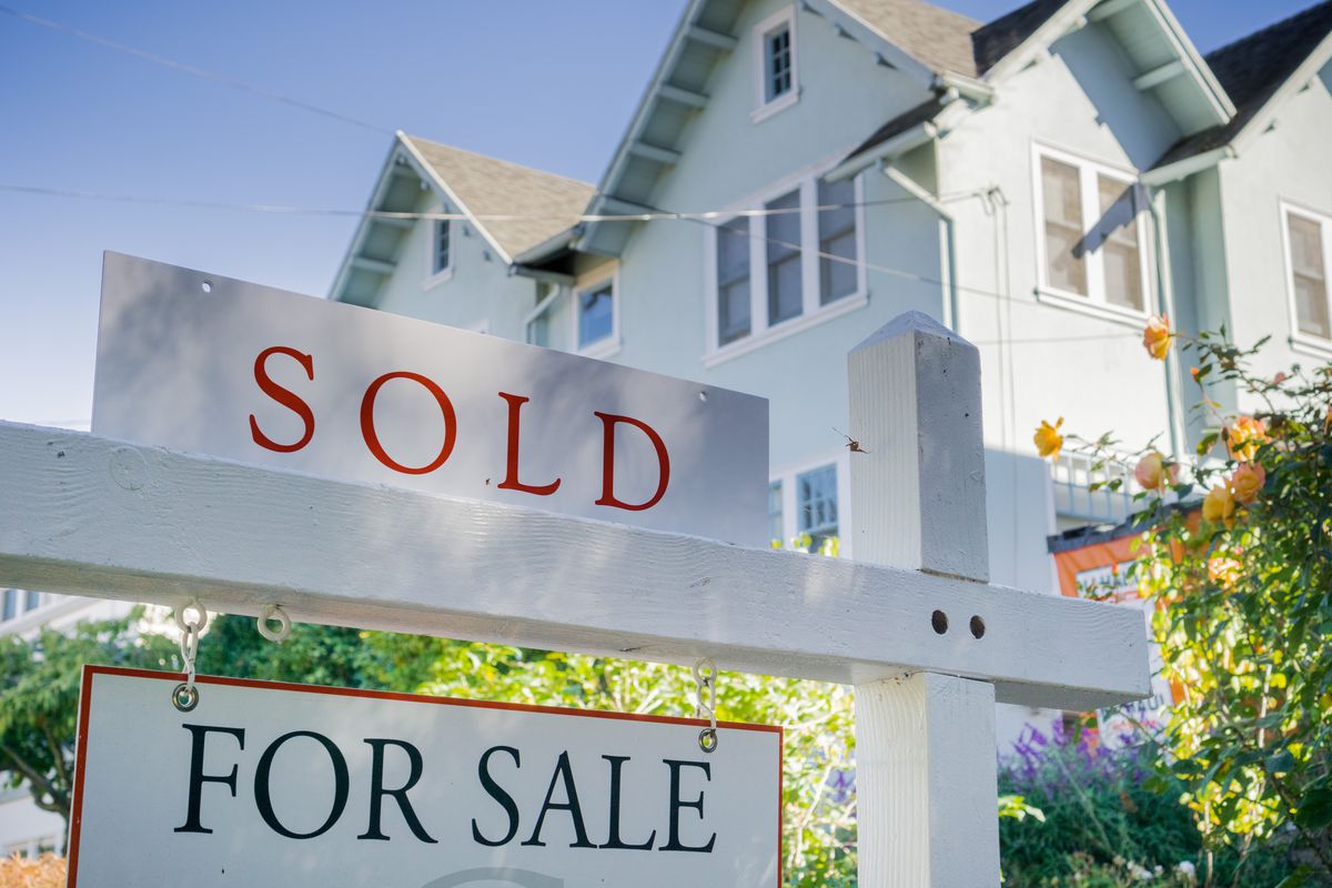 Nên mua nhà hay thuê nhà bạn cần biết gì?